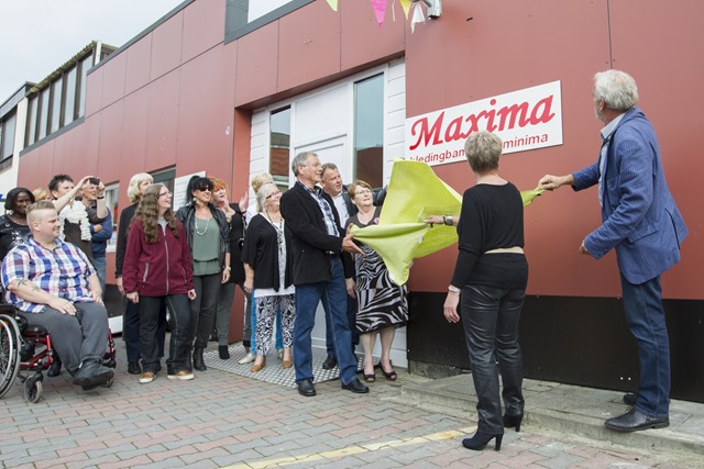 Opening Kledingbank Maxima Winschoten