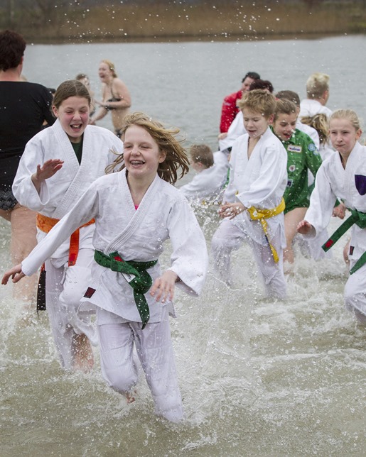 NIEUWE PEKELA - Nieuwjaarsduik