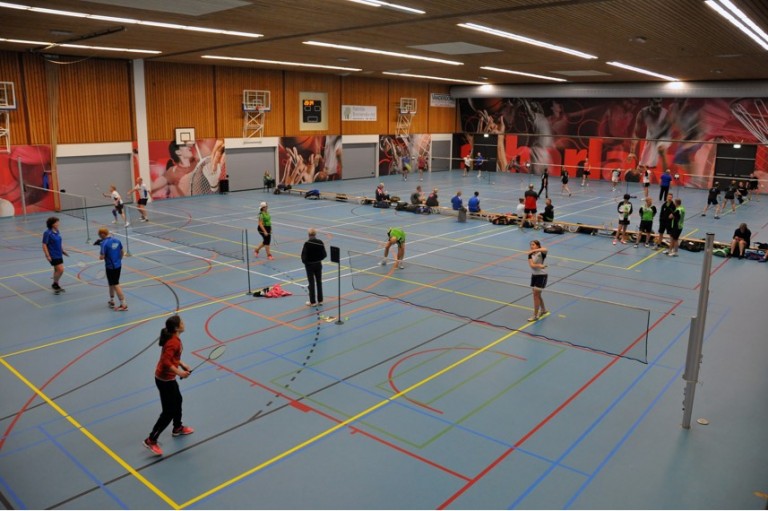 Harener Badminton Club ’68 organiseert succesvol eerste Scharlakentoernooi