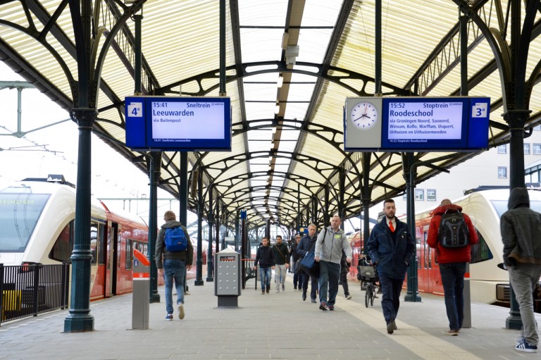 Perronkappen bij Groninger station zorgen voor discussie