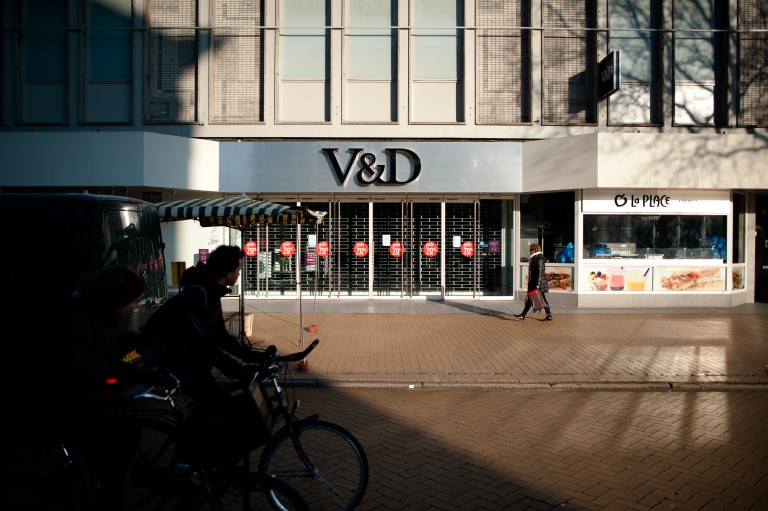 Sportketen Topshelf naar V&D pand in Groningen