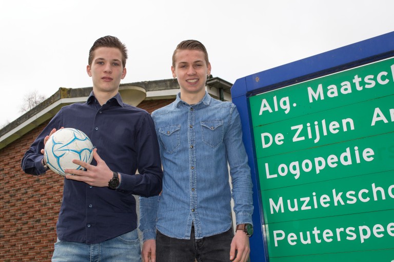 G-voetballers aan de bal in Marum dankzij leerlingen Alfa-college