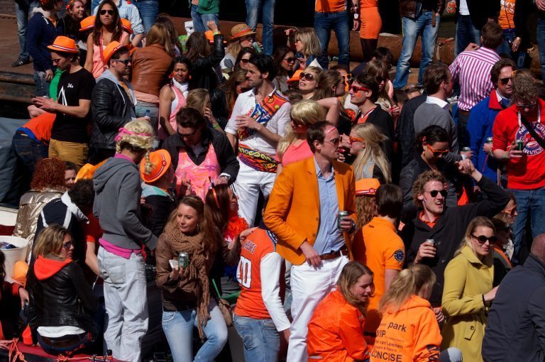 SP Midden-Groningen maakt winnaar actie bekend op Oranjemarkt Sappemeer