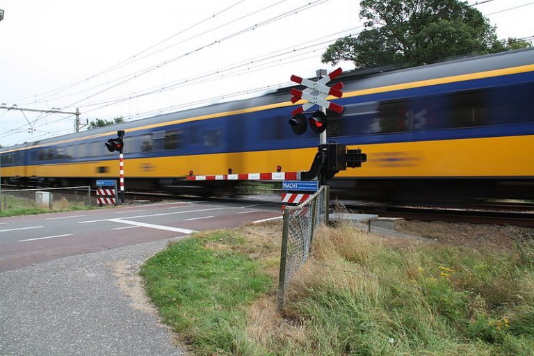 Stroomstoring frustreert treinverkeer tussen Buitenpost en Zuidhorn