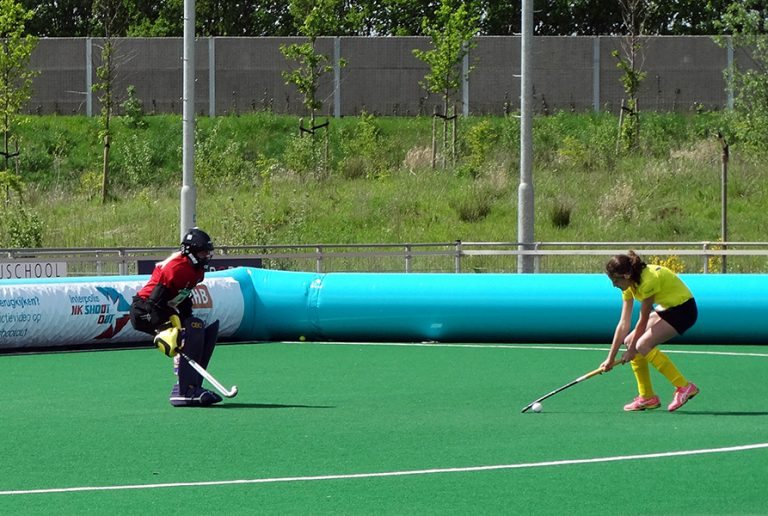 Meiden HCW plaatsen zich voor landelijke finale shootout hockey in Den Bosch