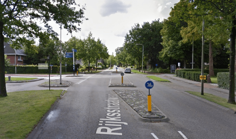 Kop-staartbotsing op Rijkstraatweg Haren