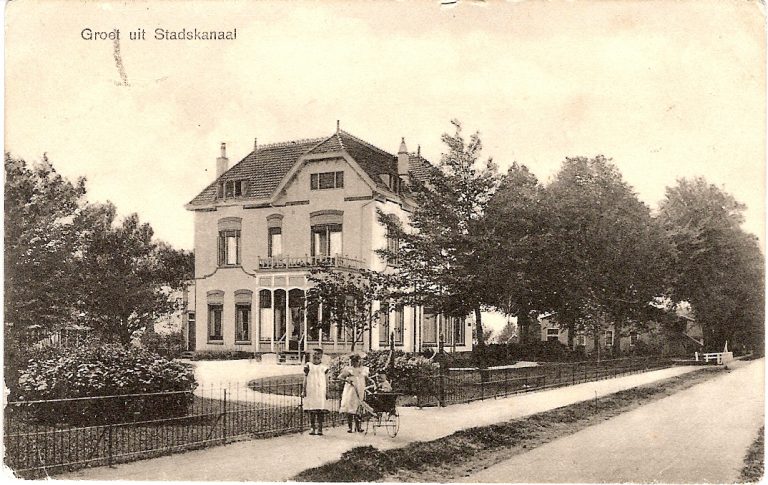 Beeldpresentatie Bert Roossien in Stadskanaal