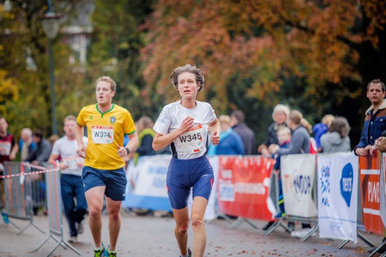 Henk Tiggelaar verricht startschot 59e editie Plantsoenloop