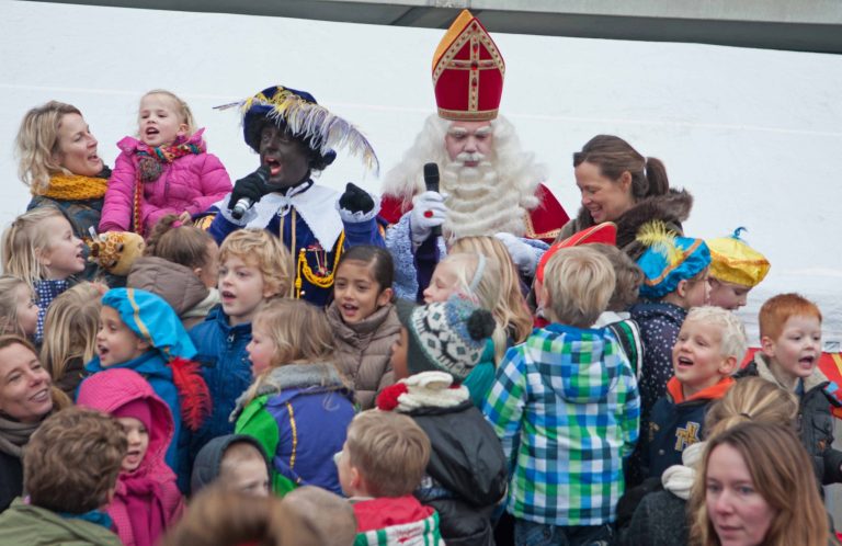 Sinterklaas brengt bezoek aan Hoornse Meer