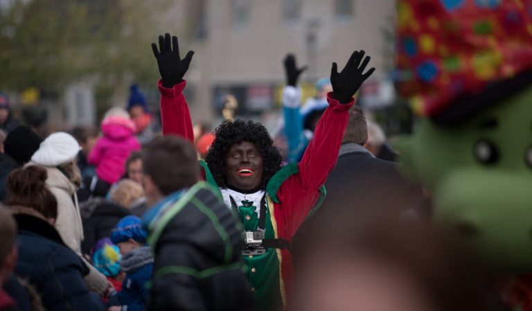 Roetveegpieten in Groningen bij intocht Sinterklaas