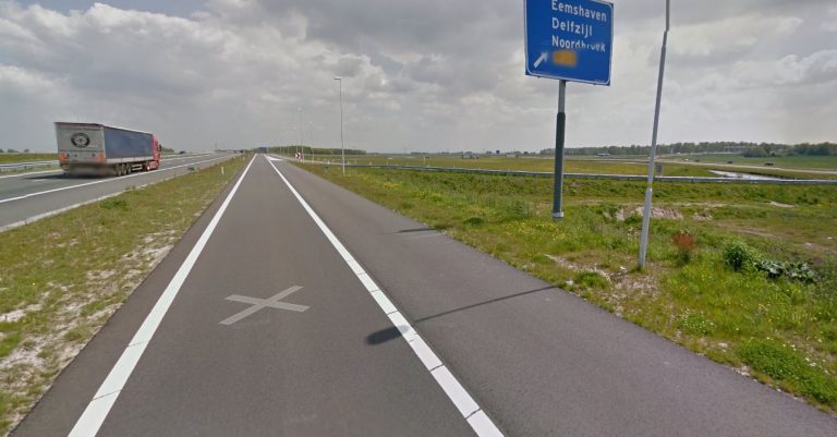 Auto bij Zuidbroek in de sloot