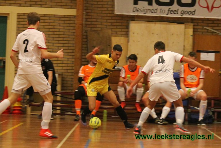 Publiek grote winnaar tijdens zaalvoetbal thriller