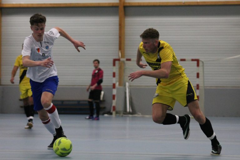 Leekster Eagles laat drie belangrijke punten in Wormer achter