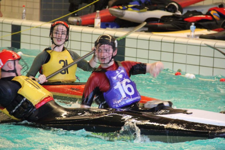 Dag van de Watersport bij de kanovereniging in Stadskanaal