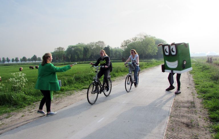 Koek voor fietsers tijdens nationale ‘Fiets naar je Werk Dag’