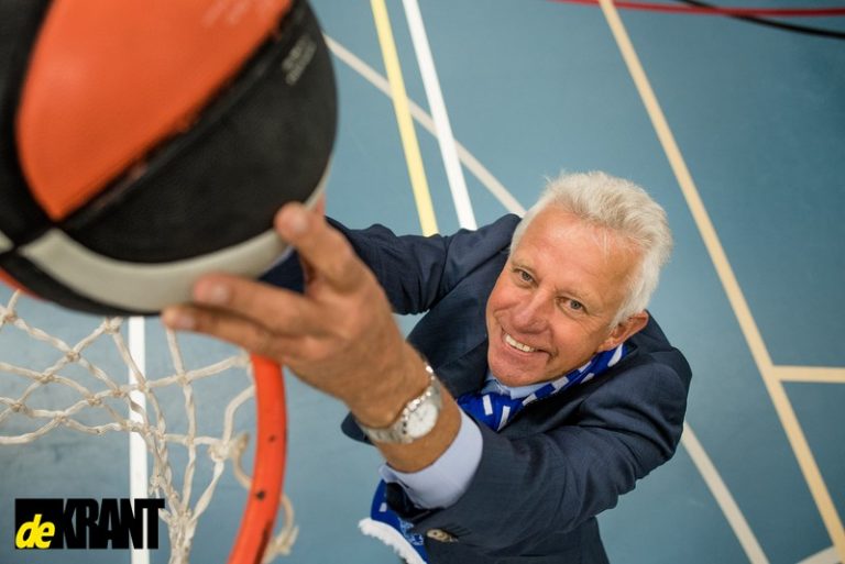 Basketbalfan Berend Hoekstra haalt zijn Donar naar Leek